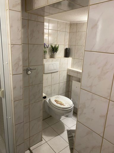 Innenliegendes Bad mit integriertem Lüfter